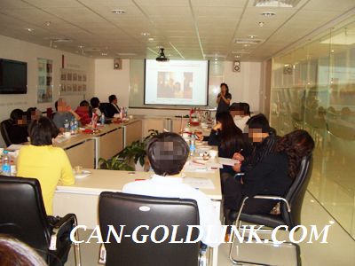 �ܾ���HelenŮʿΪ�ͻ����ʽ���