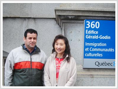 创办人访问魁北克移民局总部并与高级官员合影