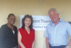 �ܾ����밲���Grant Thornton���ʦ�������ϻﴴʼ��Mr.Charles Walwyn ��ӰͼƬ